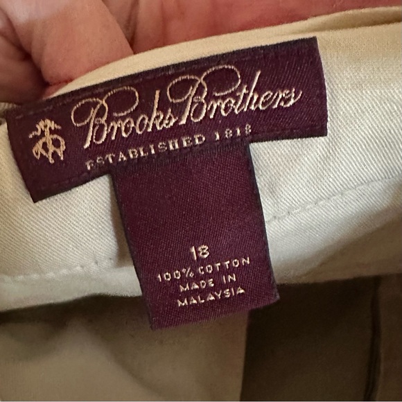 Brooks Brothers Classic Khaki Gray Pants - Picture 5 of 8